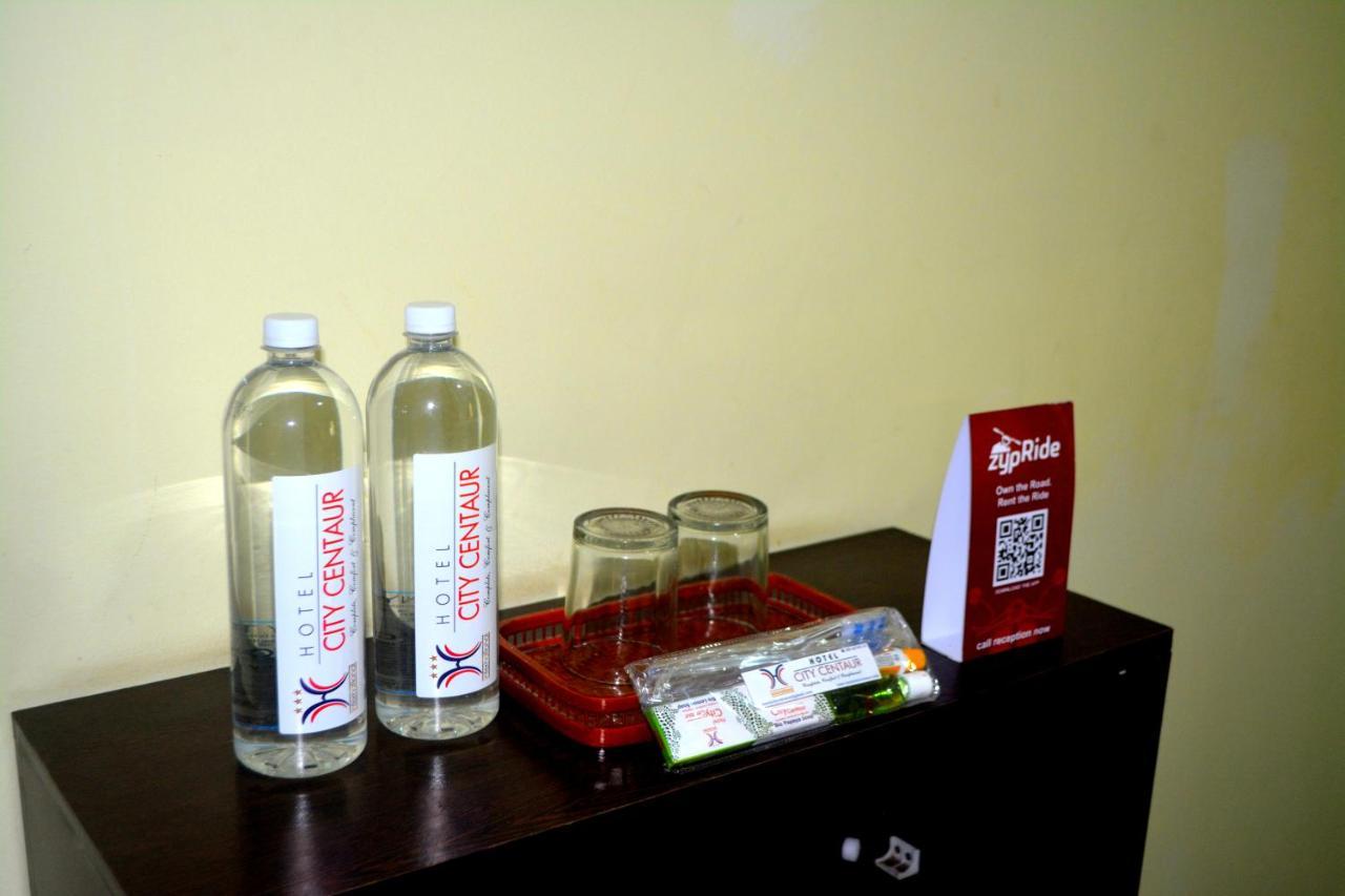 Hotel City Centaur And Convention Center- Vaccinated Staff Bengaluru Kültér fotó